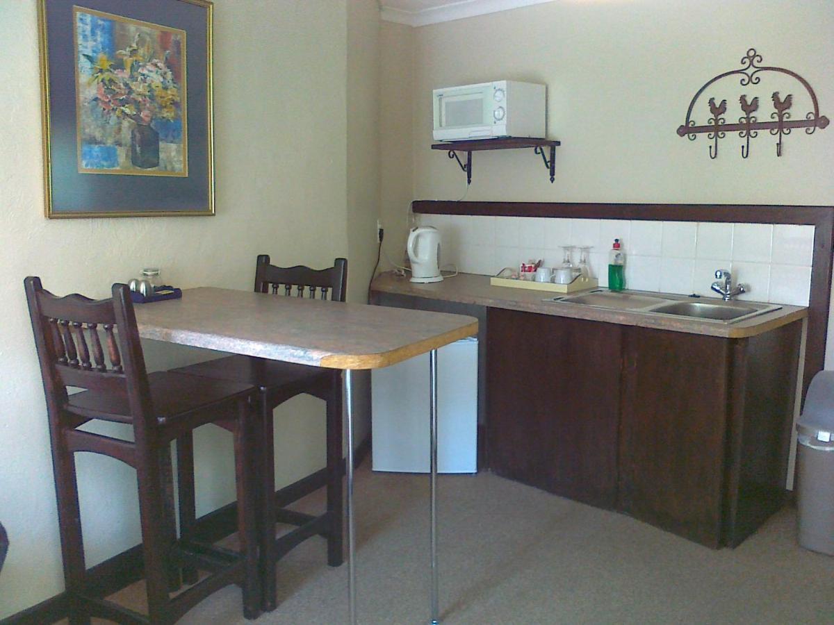 Khokha Moya Guesthouse Ermelo Eksteriør bilde