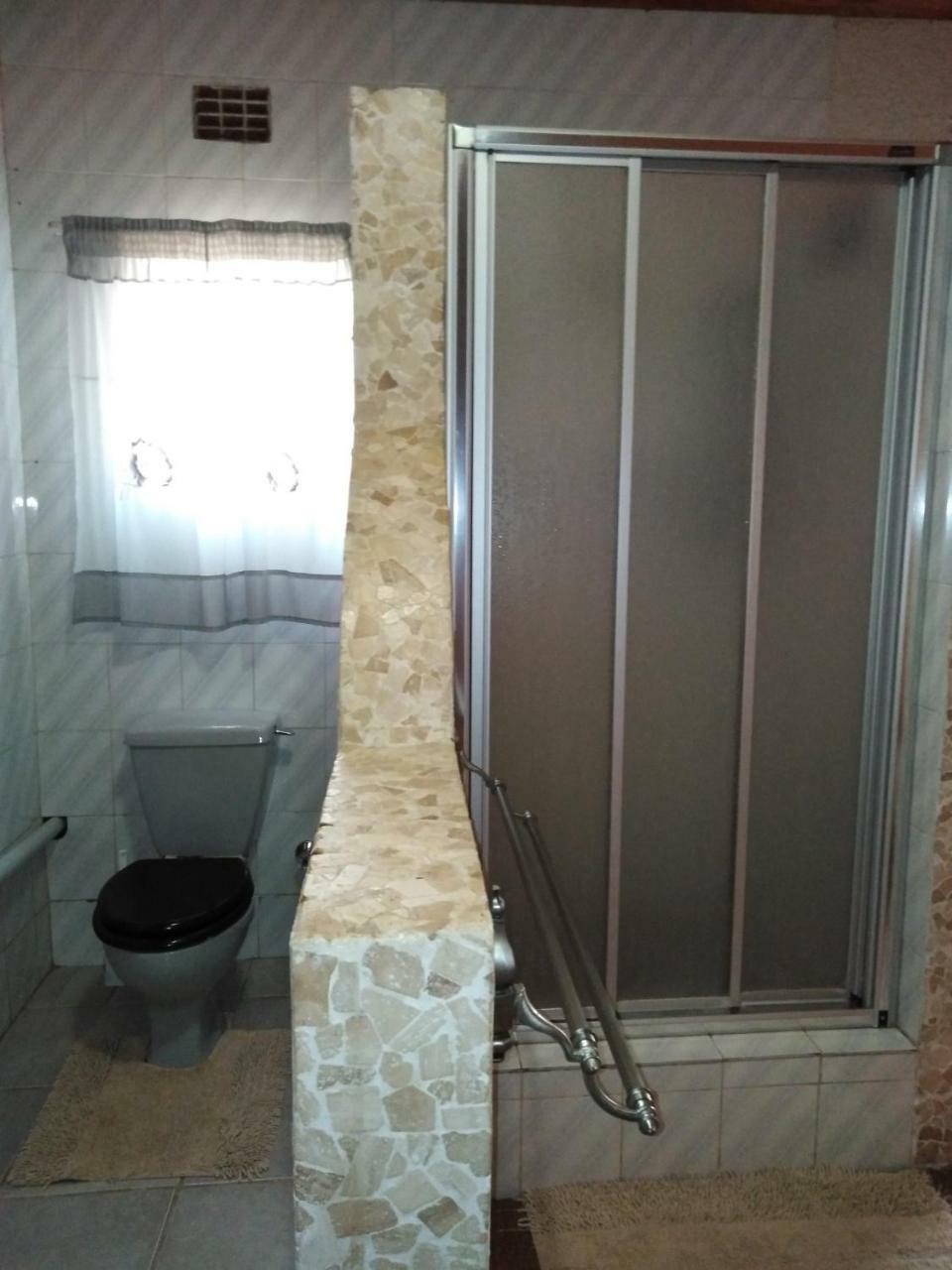 Khokha Moya Guesthouse Ermelo Eksteriør bilde